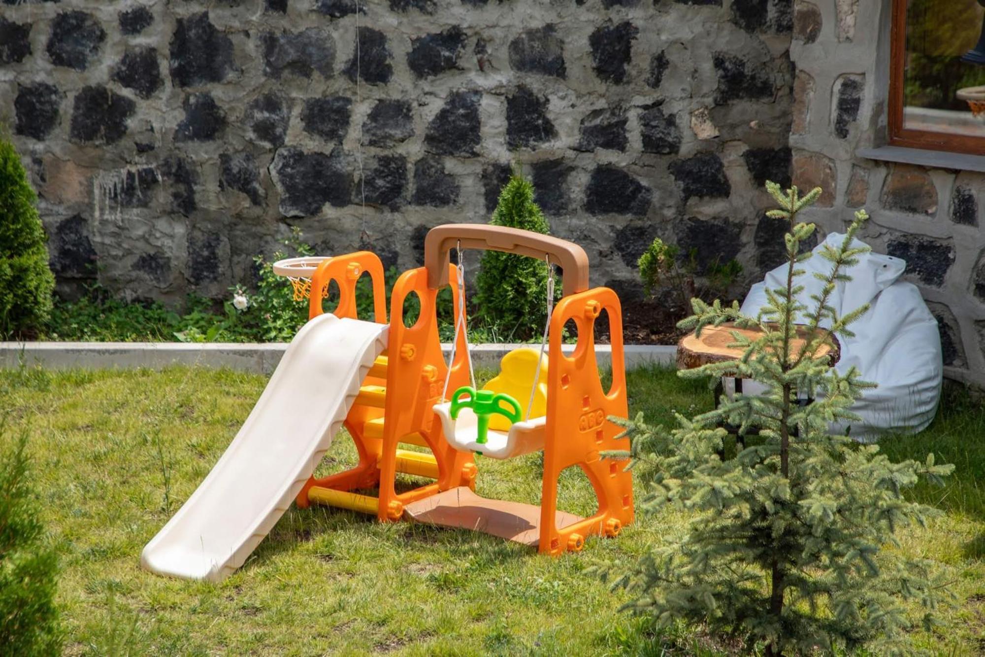Tsaghkadzor Inn Hotel Eksteriør bilde